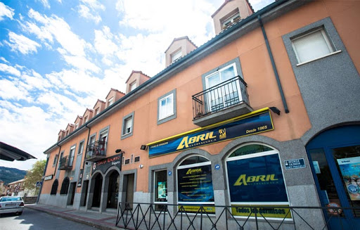 Autoescuelas en Madrid - Autoescuelas Abril - Moralzarzal en Moralzarzal provincia Madrid