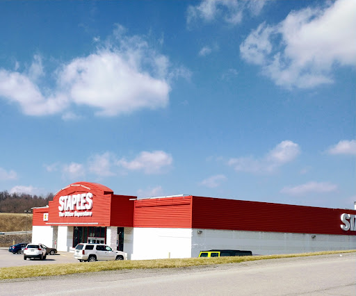 Office Supply Store «Staples», reviews and photos, 3 Work Pkwy, Uniontown, PA 15401, USA