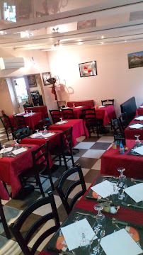 Atmosphère du Restaurant portugais Au Bon Moine à Neuilly-sur-Marne - n°1