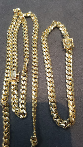 Jeweler «Marlowe Credit Jewelers», reviews and photos, 16055 Cross Bay Blvd, Jamaica, NY 11414, USA