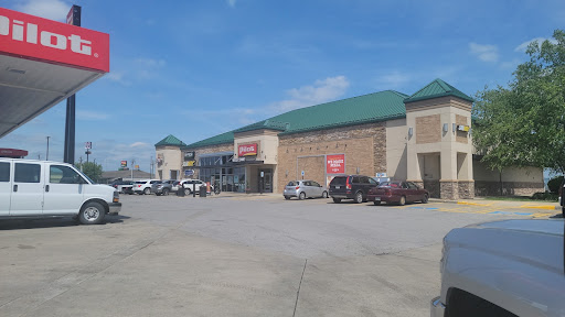 Convenience Store «Pilot Travel Center», reviews and photos, 921 Murfreesboro Rd, Lebanon, TN 37090, USA