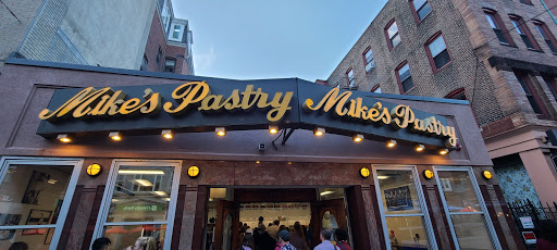 Mike's Pastry