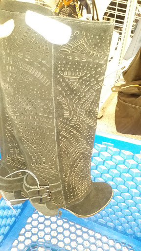 Clothing Store «Ross Dress for Less», reviews and photos, 3159 S McClintock Dr, Tempe, AZ 85282, USA