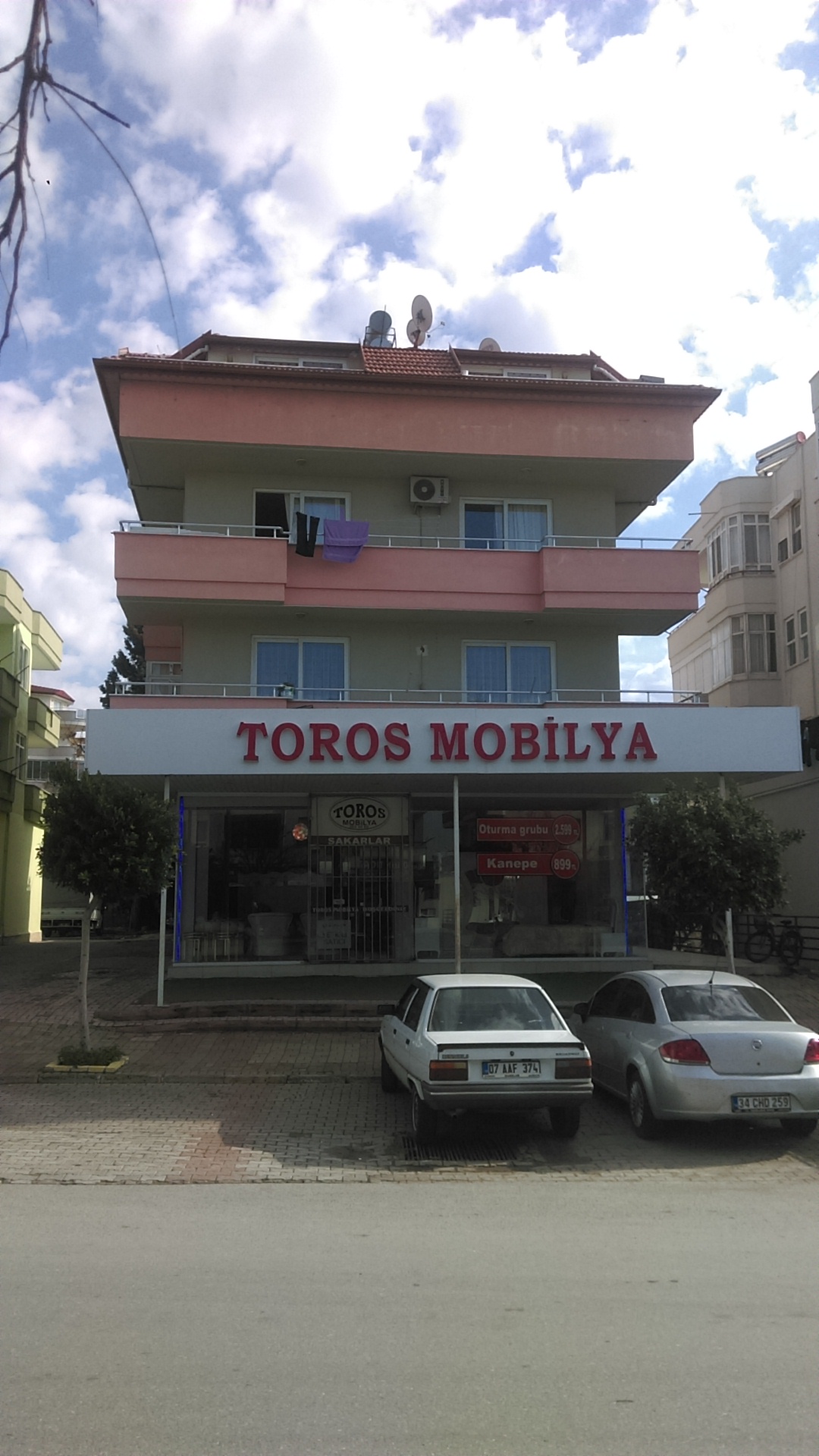 Mondi-toros Mobilya