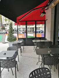 Atmosphère du Restaurant CAFE EMILE à Boulogne-Billancourt - n°5