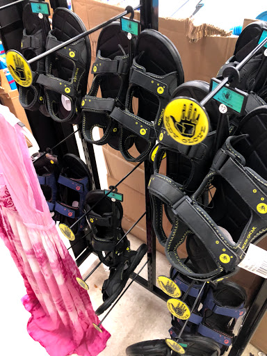 Discount Store «Ocean State Job Lot», reviews and photos, 401 Boston Post Rd, Orange, CT 06477, USA