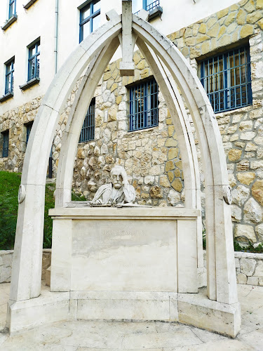 Kós Károly Ének-zene Emeltszintű Általános Iskola - Budapest