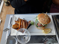 Hamburger du Restaurant Fish Head à Andernos-les-Bains - n°3