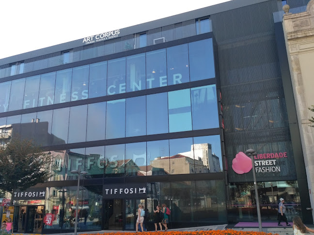 Avaliações doEdifício liberdade Street Fashion em Braga - Shopping Center