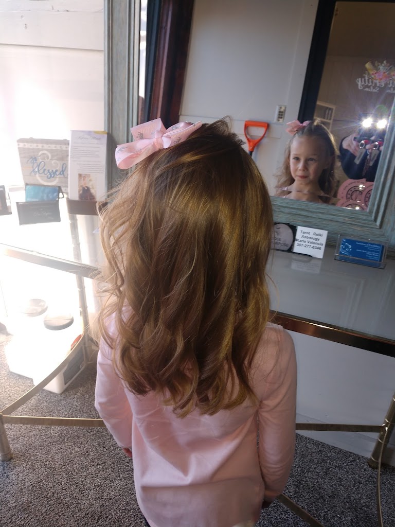 Serenity Beauty Salon 82935