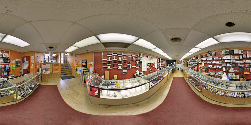 Gold Dealer «East Baltimore Gold Buyers & Jewelers», reviews and photos, 217 E Baltimore St, Baltimore, MD 21202, USA