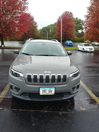 Car Dealer «Stew Hansen Dodge Ram Chrysler Jeep», reviews and photos, 12103 Hickman Rd, Des Moines, IA 50323, USA
