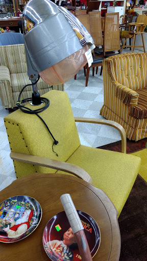 Thrift Store «This-N-That Thrift Store Vancouver Plaza», reviews and photos, 7601 NE Vancouver Plaza Dr, Vancouver, WA 98662, USA