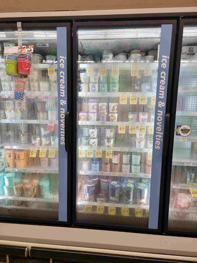 Grocery Store «Safeway», reviews and photos, 3713 Lee Hwy, Arlington, VA 22207, USA