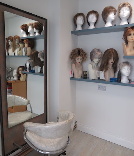Comments and reviews of Roberton's Hairpieces
