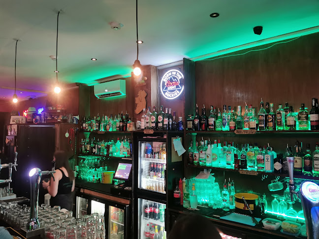 IRISH PUB - THE SHAMROCK BAR - Bar