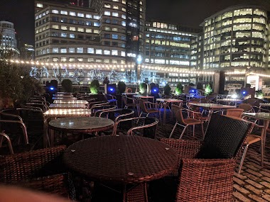 Temple Lounge