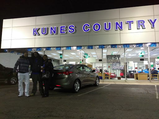 Car Dealer «Kunes Country Ford Stateline Superstore», reviews and photos, 104 IL-173, Antioch, IL 60002, USA