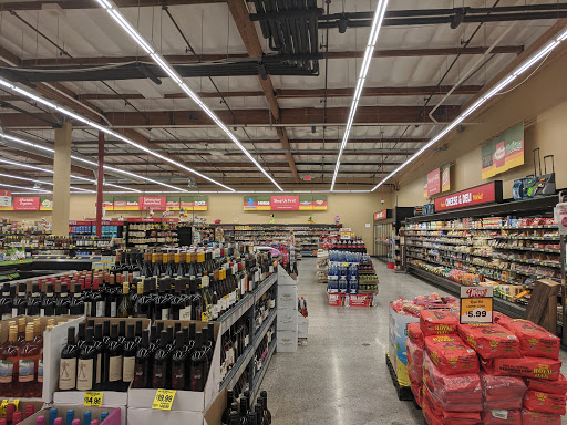 Grocery Store «Grocery Outlet Bargain Market», reviews and photos, 15719 Downey Ave, Paramount, CA 90723, USA