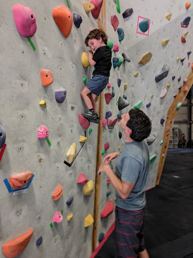 Gym «Gold Crush Climbing Gym», reviews and photos, 124 Clydesdale Ct d, Grass Valley, CA 95945, USA