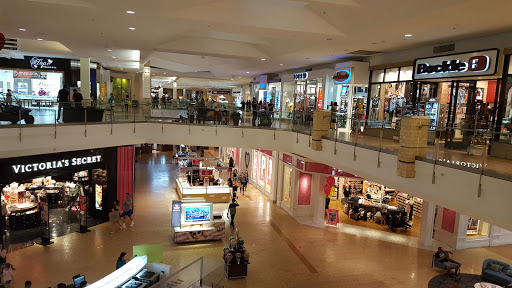 The Shops at Palm Desert image
