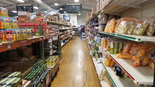 Discount Store «Glenwood Foods At Greencastle - Discount Groceries», reviews and photos, 11440 Grindstone Hill Rd, Greencastle, PA 17225, USA