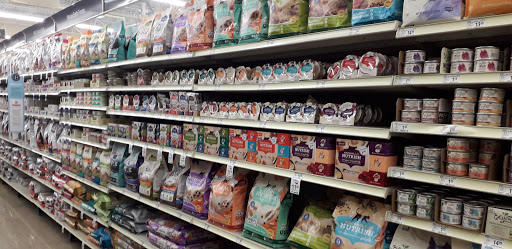 Pet Supply Store «PetSmart», reviews and photos, 4429 Pecanland Mall Dr, Monroe, LA 71203, USA
