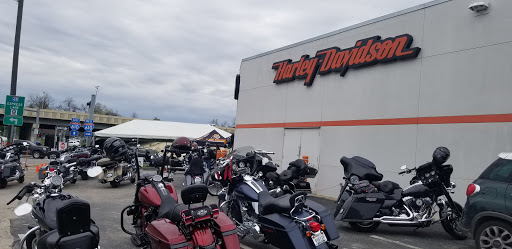 Harley-Davidson Dealer «Mancuso Harley-Davidson Central», reviews and photos, 535 N Loop W Fwy, Houston, TX 77018, USA