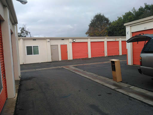Self-Storage Facility «Public Storage», reviews and photos, 3961 W Capitol Ave, West Sacramento, CA 95691, USA