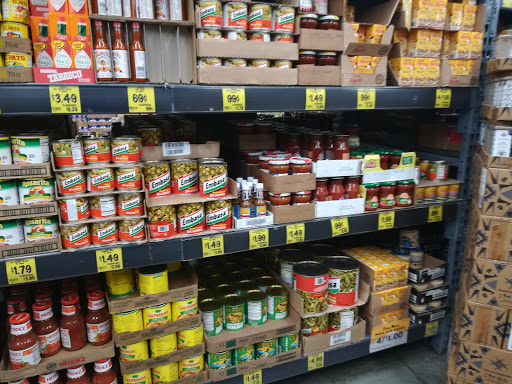 Grocery Store «Grocery Outlet Bargain Market», reviews and photos, 125 Hickey Blvd, South San Francisco, CA 94080, USA