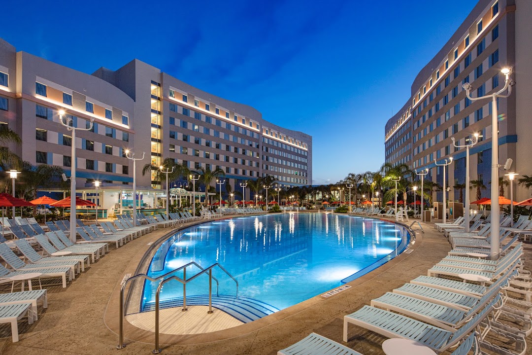 Universals Endless Summer Resort - Surfside Inn & Suites