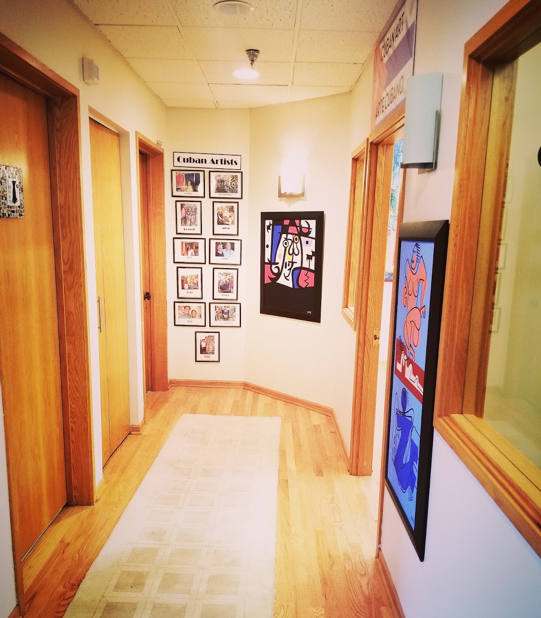 Cubano Gallery