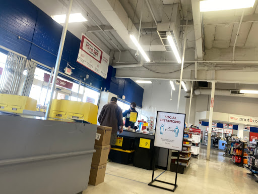 Office Supply Store «OfficeMax», reviews and photos, 917 E Broadway Rd, Tempe, AZ 85282, USA