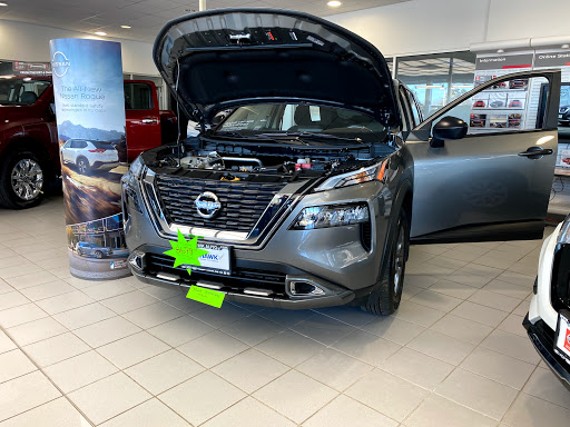 Car Dealer «Nissan of St. Charles», reviews and photos, 2535 E Main St, St Charles, IL 60174, USA