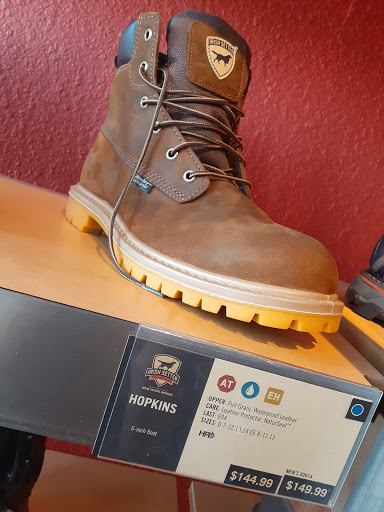 Shoe Store «Red Wing», reviews and photos, 1515 N Cockrell Hill Rd #113, Dallas, TX 75211, USA