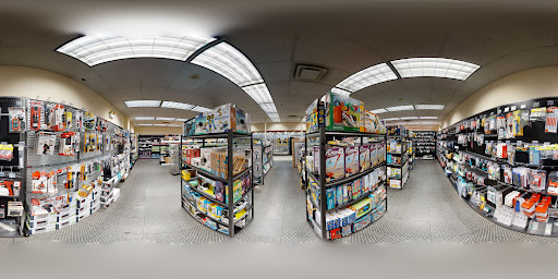 Computer Store «Micro Center», reviews and photos, 2645 N Elston Ave, Chicago, IL 60647, USA