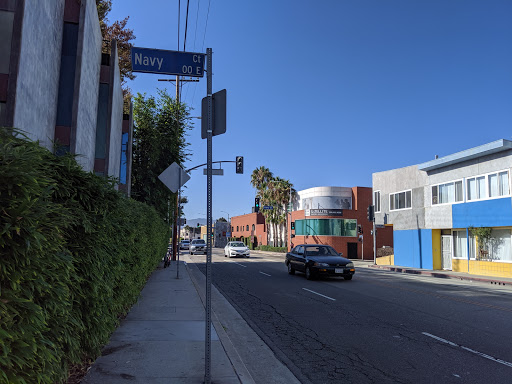 Liquor Store «Davy Jones Liquor Locker», reviews and photos, 63 Navy St, Venice, CA 90291, USA