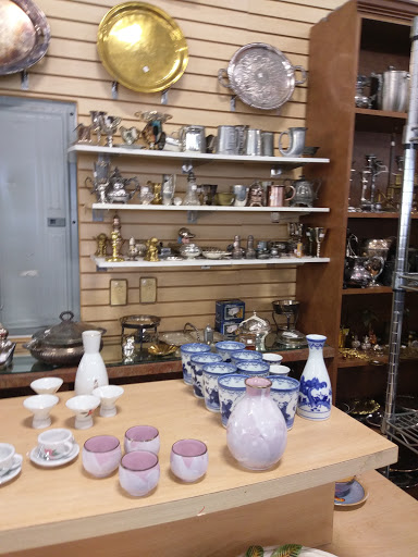 Thrift Store «Thrift Store USA», reviews and photos, 875 E Little Creek Rd, Norfolk, VA 23518, USA