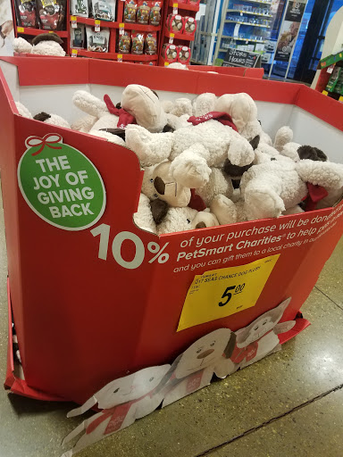 Pet Supply Store «PetSmart», reviews and photos, 1301 W Gladstone St, Glendora, CA 91740, USA