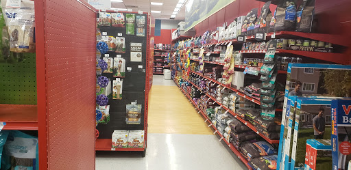 Pet Supply Store «Petco Animal Supplies», reviews and photos, 9078 SE Sunnyside Rd, Clackamas, OR 97015, USA