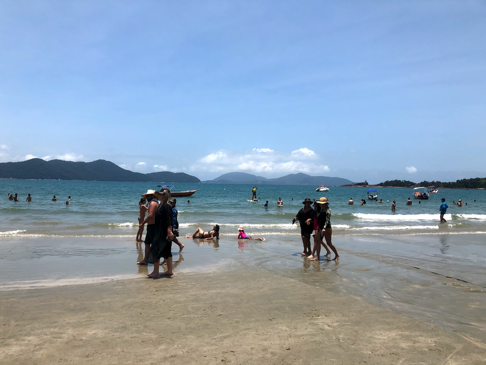 Foto de Praia de Fortaleza apoiado por penhascos