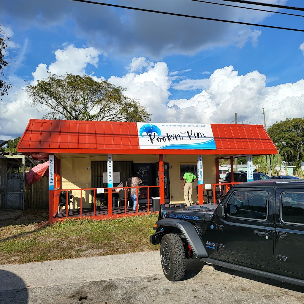 Kook’n with Kim 32810