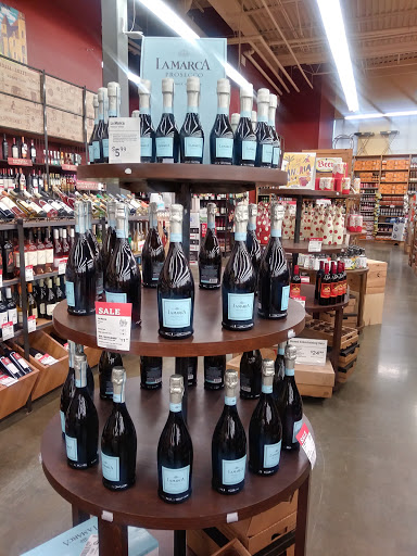 Furniture Store «Cost Plus World Market», reviews and photos, 535 Westport Rd, Kansas City, MO 64111, USA