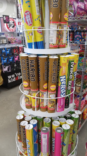 Variety Store «Five Below», reviews and photos, 7591 North Point Pkwy #800, Alpharetta, GA 30022, USA