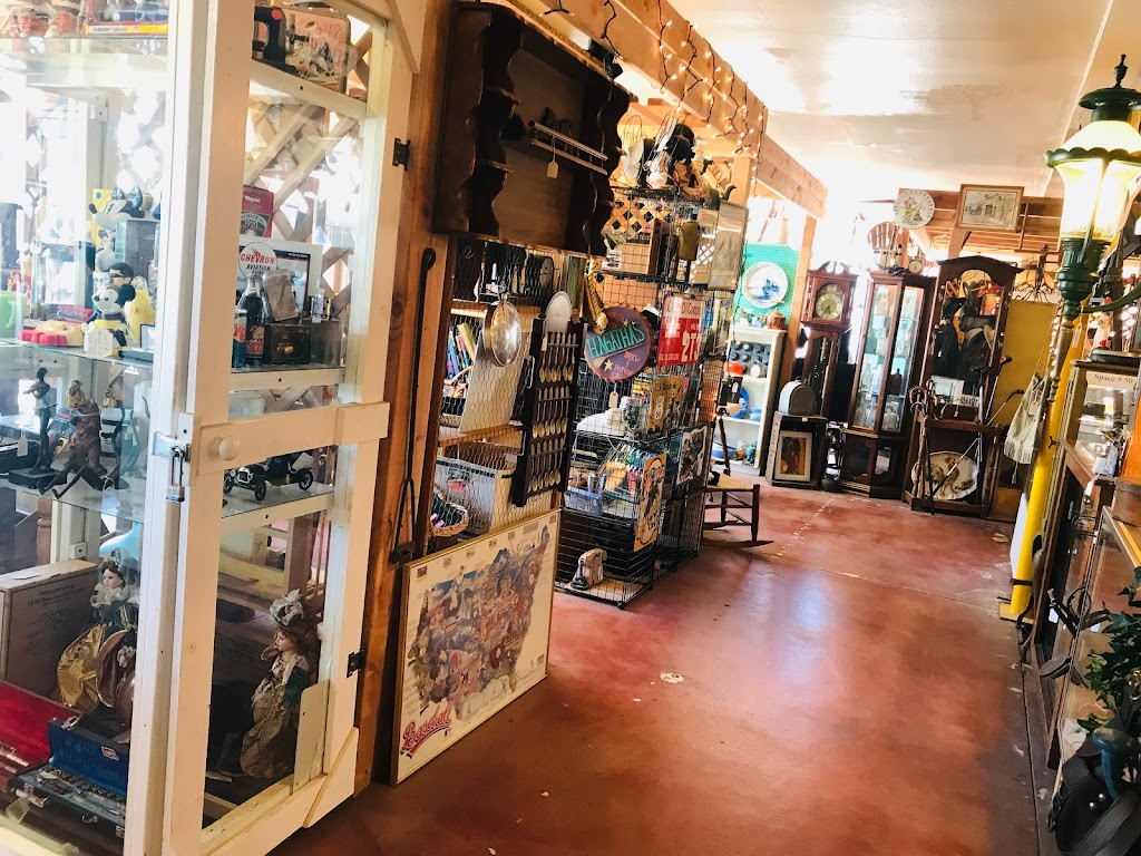 Mill Creek Antique Mall Bakersfield, CA 93301 Location, Reviews, Hours and Information.