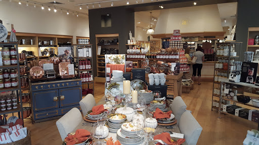 Shopping Mall «Eastview Mall», reviews and photos, 7979 Pittsford Victor Rd, Victor, NY 14564, USA