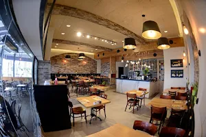 Cafe Optimi Eilat image