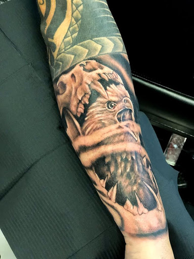 Tattoo Shop «Lucky DeVille Tattoo Co.», reviews and photos, 2333 Niagara Falls Blvd, Amherst, NY 14228, USA