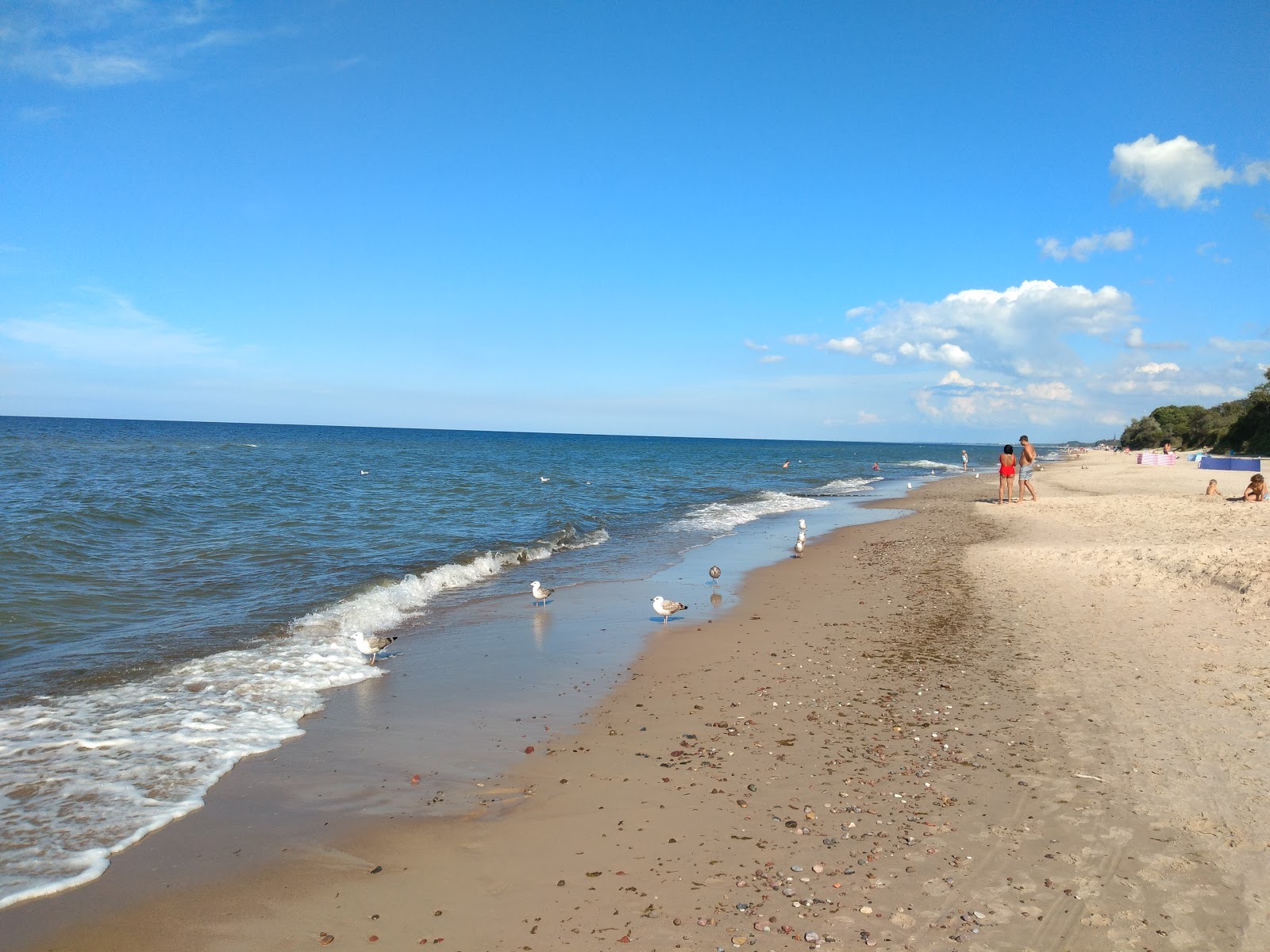 Gaski Beach的照片 带有碧绿色纯水表面