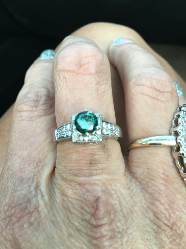 Pawn Shop «West Columbia Pawn & Jewelry», reviews and photos, 1215 Augusta Rd, West Columbia, SC 29169, USA